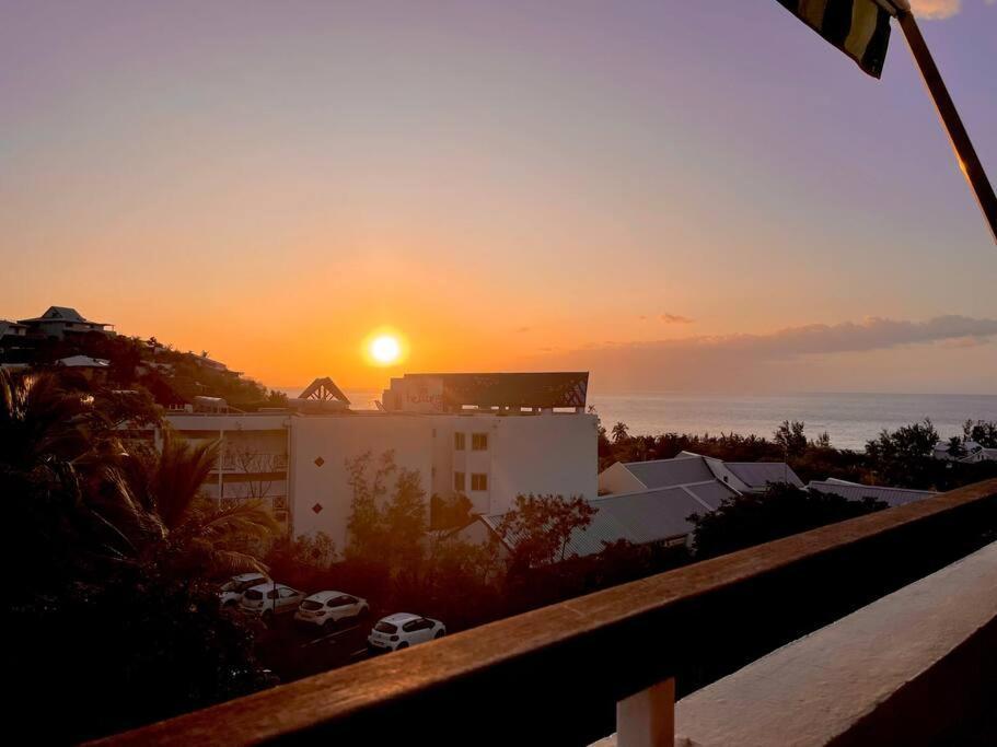 Apartamento Tropical Vibes Saint-Gilles-les-Bains Exterior foto